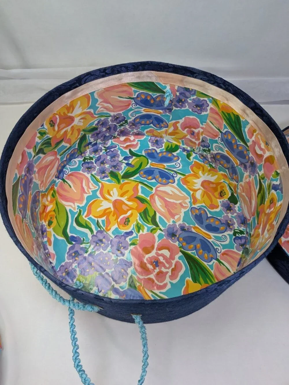 VTG Floral Damask Fabric Round Hat Boxes Set Navy Blue Bright Floral Rose Pink
